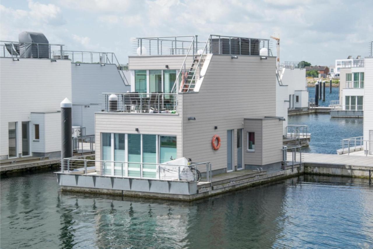 オルペニッツ Schwimmendes Haus Hausbootヴィラ エクステリア 写真